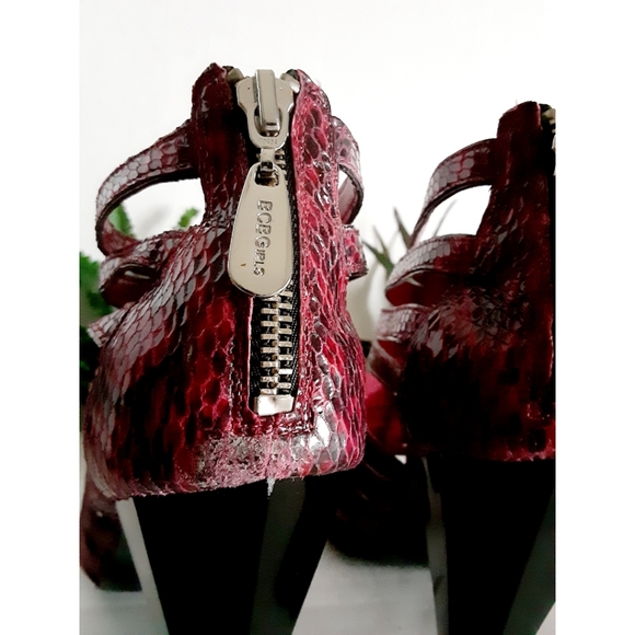 Bcbgeneration "Single" Strappy Snake Embossed Pump - Picture 13 of 16